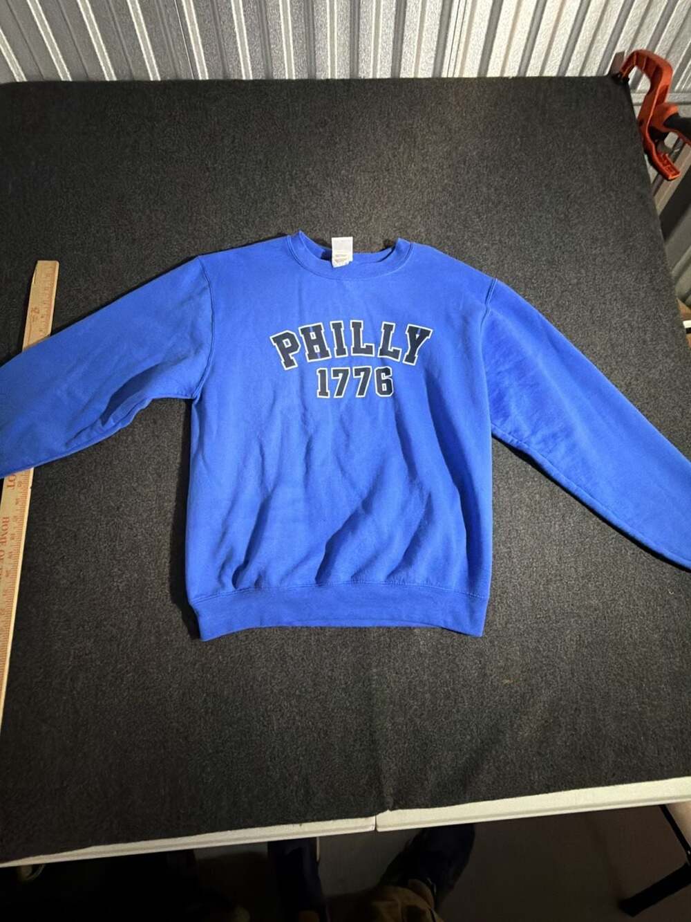 Champion Philly 1776 Graphic Crewneck Sweatshirt
13-0184